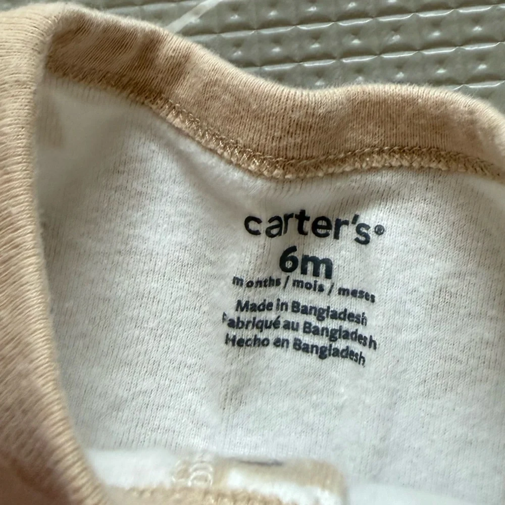 Carters|Baby boy white short sleeve romper with tan dinasour print•••soft,6M